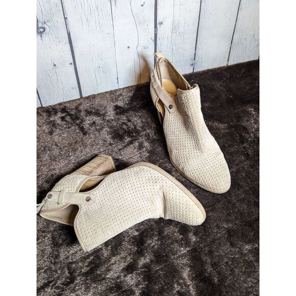 Franco Sarto leather booties size 9M* - Picture 3 of 6